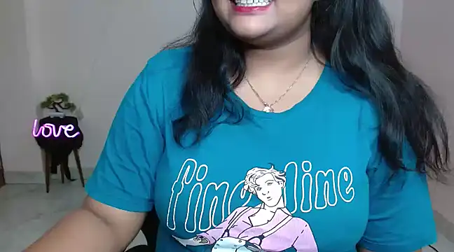 Snapshot of Naughty_Ayesha1 chatting on February 2025 07:27:01 PM Naughty Ayesha1 online show from February 2025 07:27:01 PM