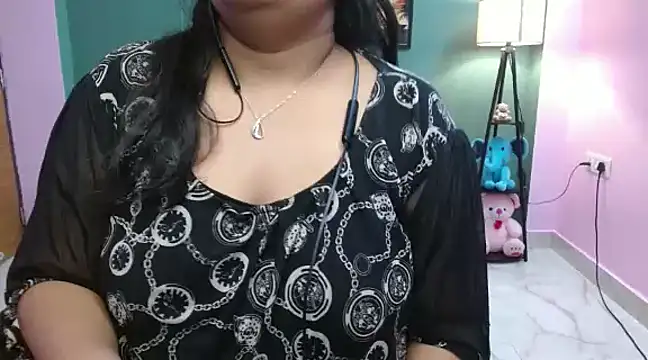 Snapshot of Naughty_Ayesha1 chatting on March 2025 10:39:01 AM Naughty Ayesha1 online show from March 2025 10:39:01 AM