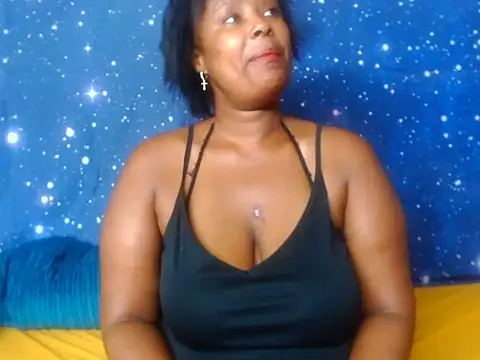 2Sweetysmile online show from February 2025 04:47:01 PM