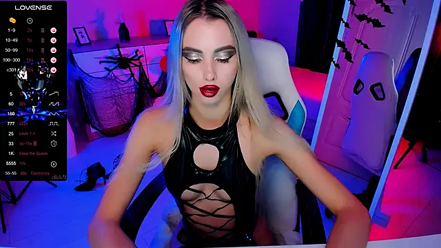 Emilia Klar online show from October 2025 02:58:01 PM