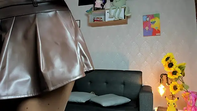 Alaia Love77 online show from April 2026 10:17:02 PM