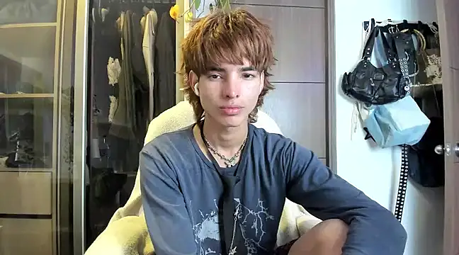 Snapshot of santy-kitty chatting on January 2025 01:10:02 AM santy-kitty online show from January 2025 01:10:02 AM