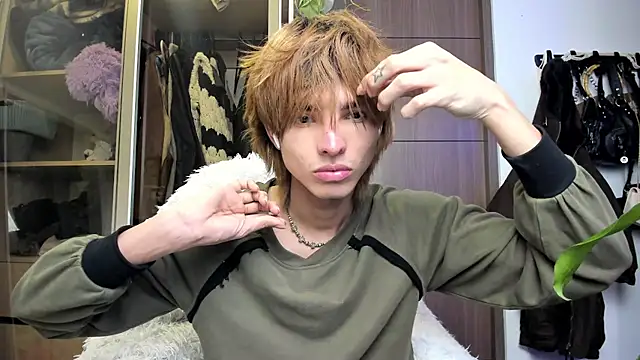 Snapshot of santy-kitty chatting on March 2025 02:20:01 AM santy-kitty online show from March 2025 02:20:01 AM