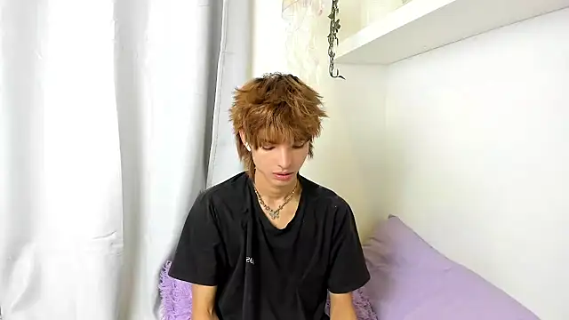 Snapshot of santy-kitty chatting on February 2025 11:53:01 PM santy-kitty online show from February 2025 11:53:01 PM