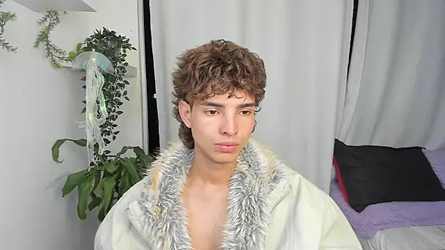 santy-kitty online show from January 2026 12:50:02 AM