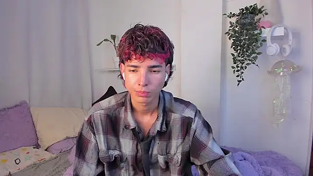 santy-kitty online show from February 2026 12:43:01 AM