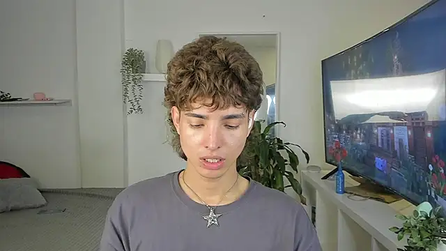 santy-kitty online show from November 2025 02:15:02 AM