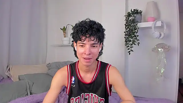 santy-kitty online show from February 2026 12:43:02 AM