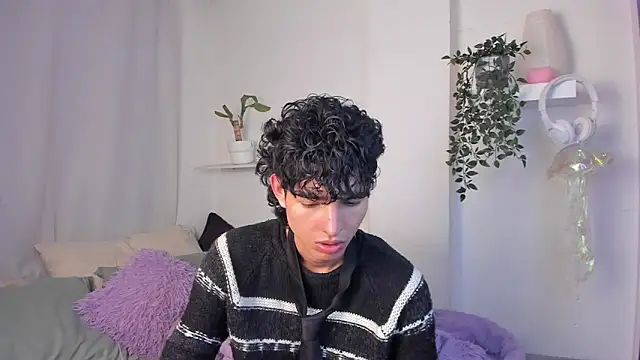 santy-kitty online show from February 2026 01:16:02 AM