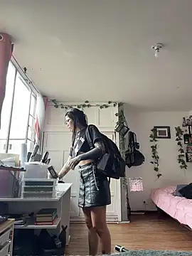 EemaHaruki online show from April 2026 06:15:02 PM