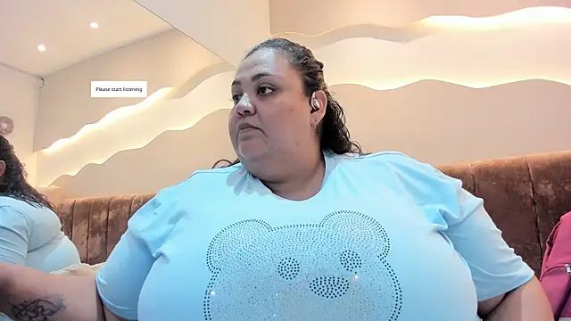 Alisson am online show from April 2026 06:04:02 PM
