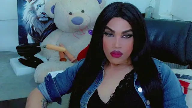 NathaliaCross online show from October 2025 07:36:01 PM