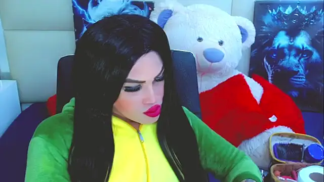 NathaliaCross online show from September 2025 12:13:02 AM