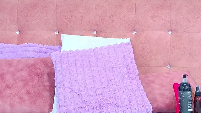 AlliciaKim online show from December 2025 07:13:01 PM