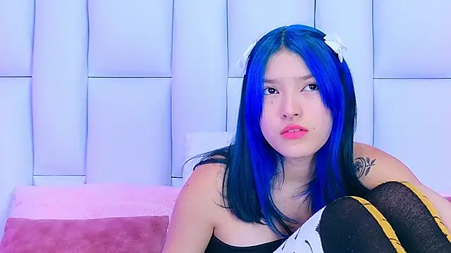 AlliciaKim online show from March 2025 07:06:02 PM