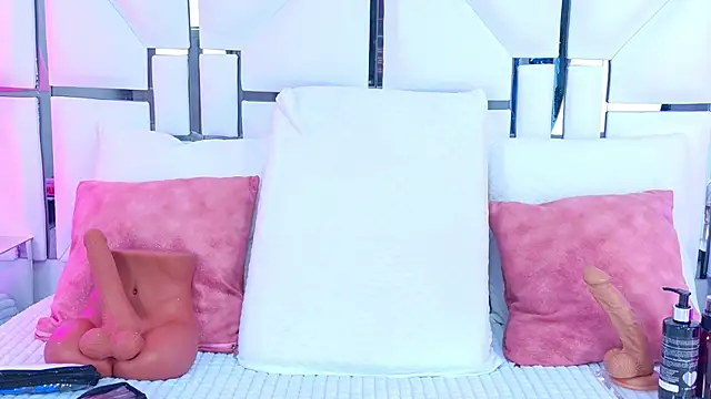 AlliciaKim online show from March 2026 12:05:01 PM