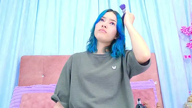 AlliciaKim online show from November 2025 07:14:02 PM