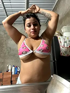 Snapshot of perlita05 chatting on November 2025 05:13:02 PM perlita05 online show from November 2025 05:13:02 PM