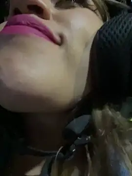 perlita05 online show from January 2026 12:59:01 AM