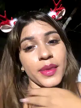 Snapshot of perlita05 chatting on November 2025 02:33:02 AM perlita05 online show from November 2025 02:33:02 AM