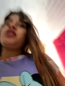 perlita05 online show from September 2025 03:40:01 PM