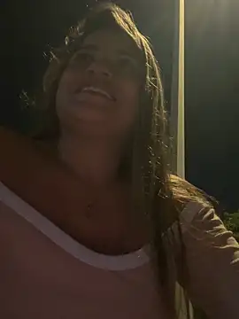 perlita05 online show from February 2026 01:02:02 AM