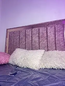 perlita05 online show from March 2025 01:46:02 AM