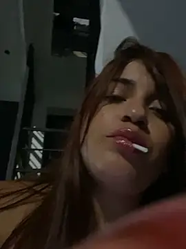 perlita05 online show from March 2025 02:52:01 AM