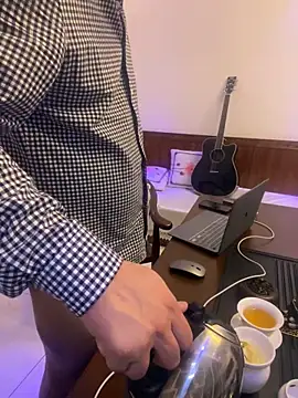 ShaoZian 1 online show from November 2025 06:07:02 PM