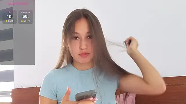 ChloeTeles  online show from February 2026 04:00:02 AM