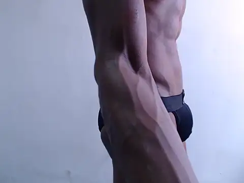 Snapshot of MAXIMO_JHONS chatting on September 2025 04:29:02 PM MAXIMO JHONS online show from September 2025 04:29:02 PM