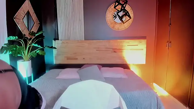 Annaa rosee online show from February 2026 03:29:02 AM