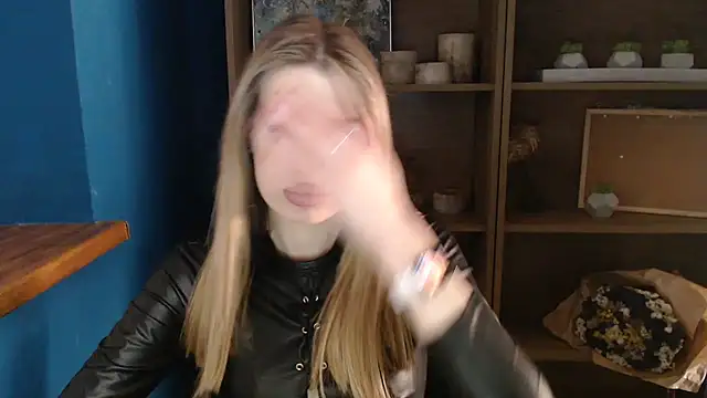 Your Jessy online show from January 2025 01:32:01 PM