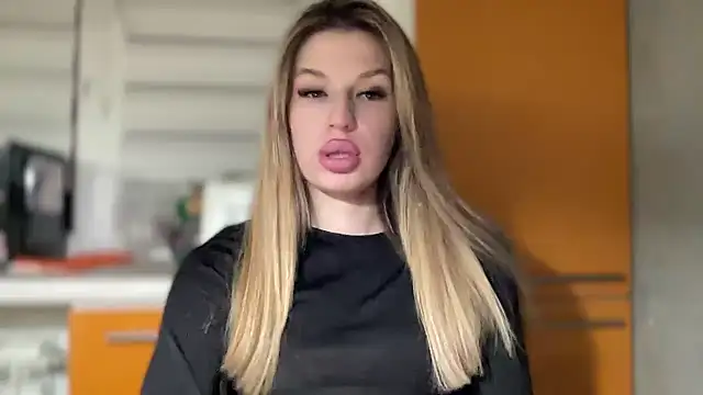 Your Jessy online show from February 2025 07:16:02 PM