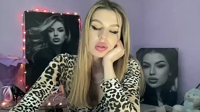 Your Jessy online show from February 2025 08:37:01 PM