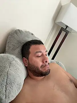 elamante03 online show from January 2025 04:08:01 PM