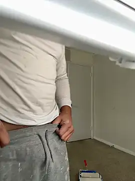 elamante03 online show from December 2024 03:22:02 PM