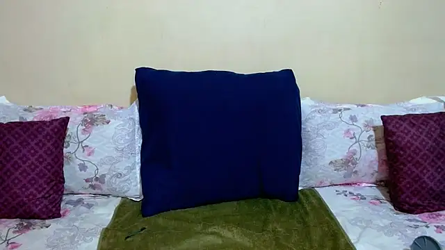 DiamondLuv29 online show from November 2025 02:55:02 AM