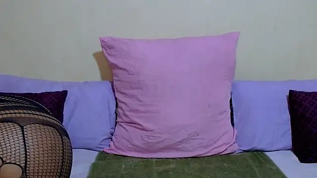 DiamondLuv29 online show from January 2026 11:58:01 AM