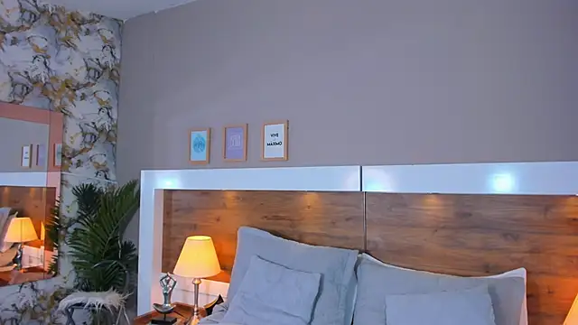 EmaBakker online show from March 2026 09:09:01 AM