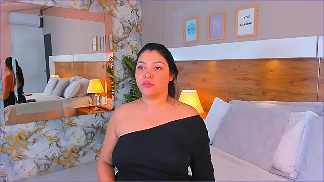 EmaBakker online show from January 2026 11:25:02 AM