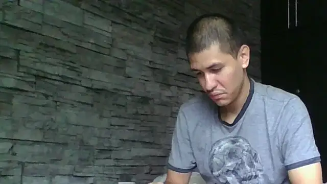 Snapshot of Sexylatin64 chatting on June 2026 12:33:01 PM Sexylatin64 online show from June 2026 12:33:01 PM