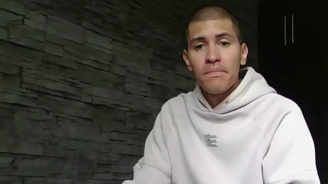 Snapshot of Sexylatin64 chatting on June 2026 03:13:02 PM Sexylatin64 online show from June 2026 03:13:02 PM