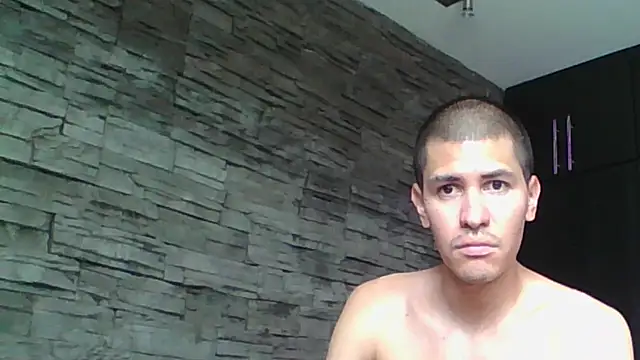 Snapshot of Sexylatin64 chatting on June 2026 03:43:01 PM Sexylatin64 online show from June 2026 03:43:01 PM