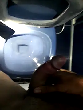 Snapshot of lm279 chatting on October 2025 12:35:01 PM lm279 online show from October 2025 12:35:01 PM