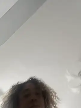 Lana-Gross online show from October 2025 03:35:02 PM