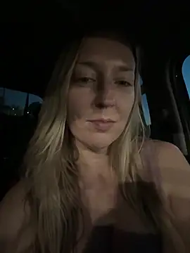 lucyallen4201 online show from April 2026 01:12:01 AM