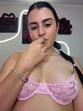 anniemorgan01 online show from October 2025 04:13:01 AM