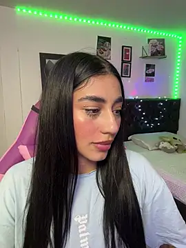 JulietaCheerr online show from June 2026 12:52:01 AM