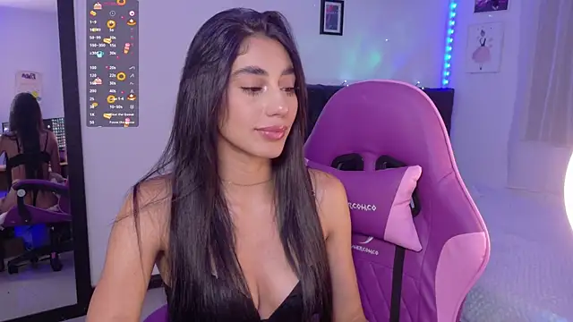 JulietaCheerr online show from April 2026 11:44:01 PM